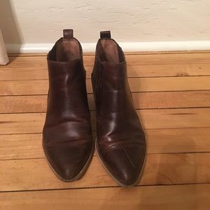 Madewell Bonham Chelsea boots cherry red size 7